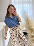 KOSZULA WISKOZOWA Z PODPINANYM KRÓTKIM RĘKAWEM JEANS
