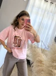 BAWEŁNIANY T SHIRT OVERSIZE KOWBOJKI PASTELOWY RÓŻ